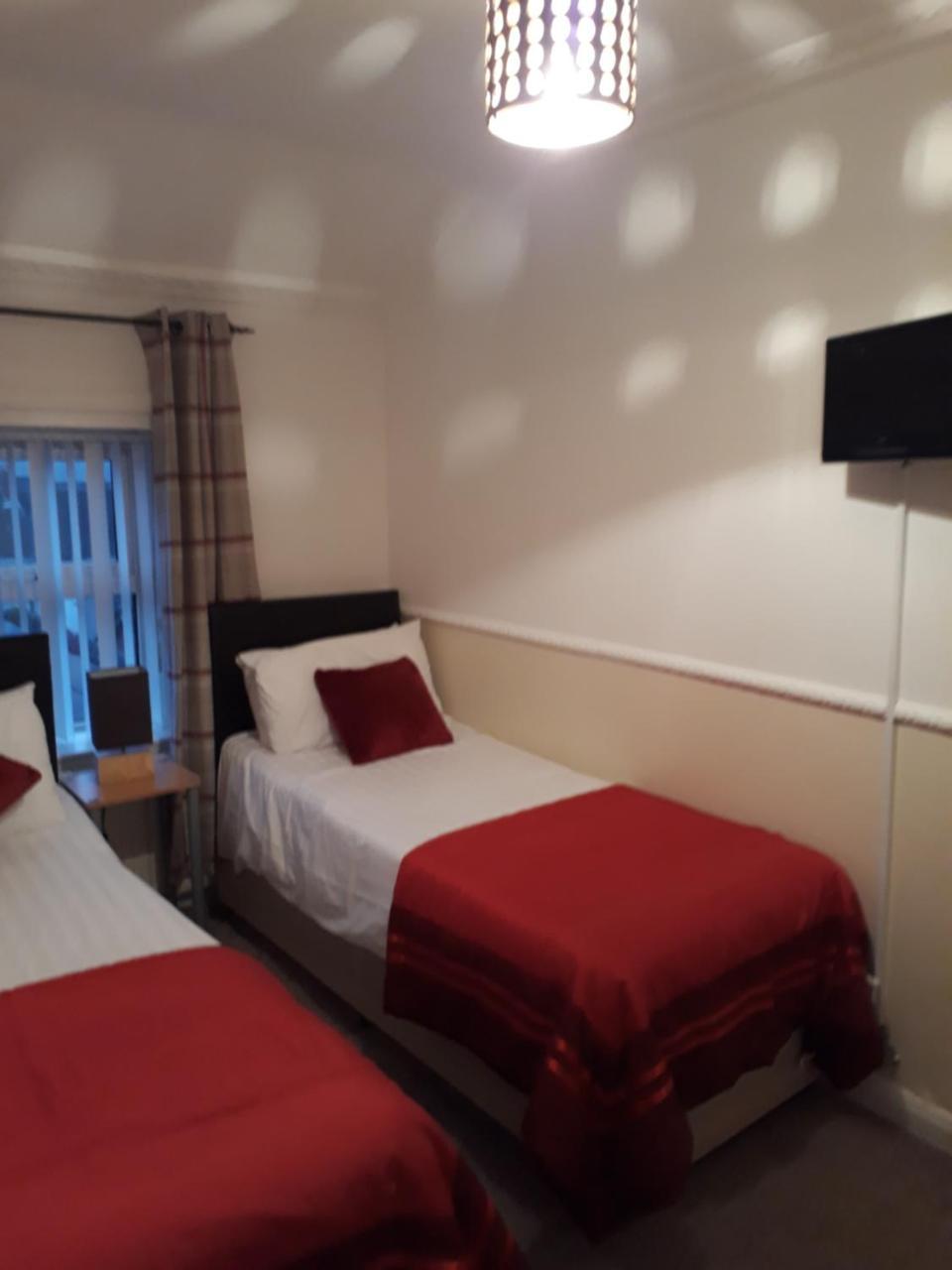 Phoenix B&B Londonderry Exterior photo